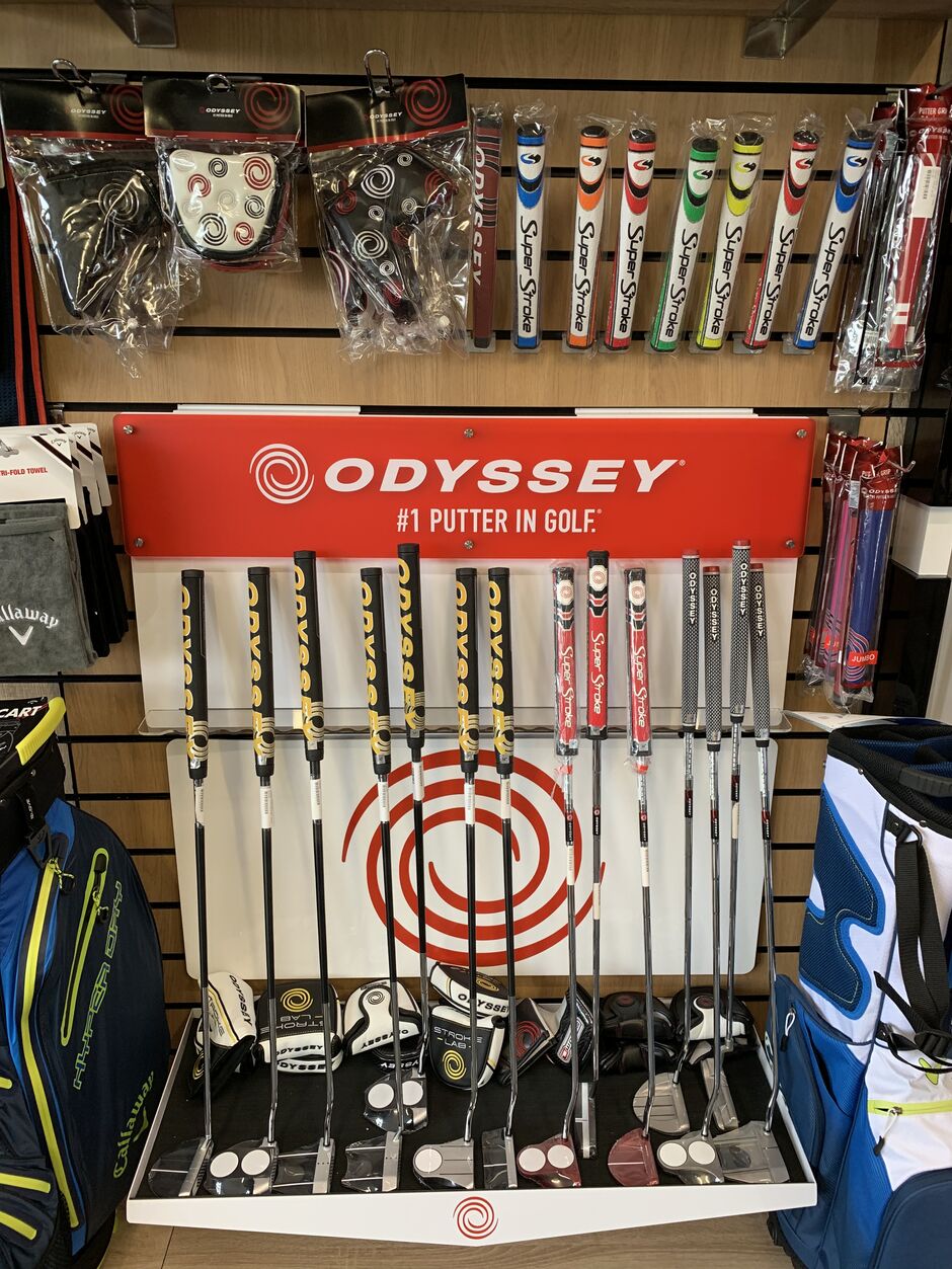 Putter bar with the latest Odyssey putters Putter bar with the latest Odyssey putters